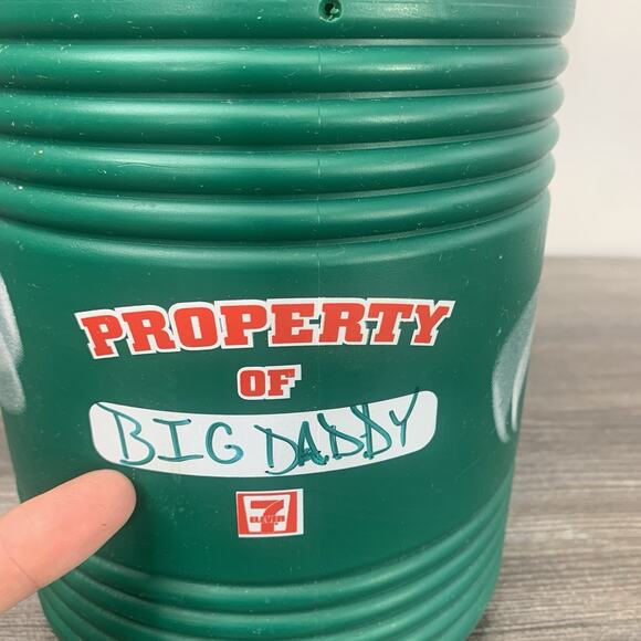 7-Eleven 7-11 Team Big Gulp 128oz Extra Large Thermoserv Big Green Orange Coach - Picture 7 of 10